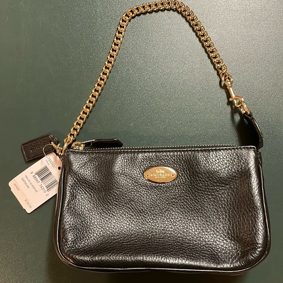 Coach Wristlet - Picture 1 of 4